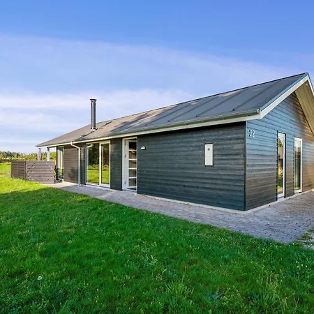 Bright And Stylish Near Gjerrild * Brondstrup