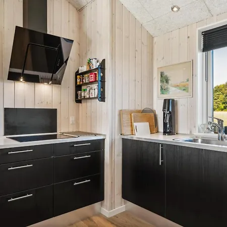 Bright And Stylish Near Gjerrild Casa vacanze
