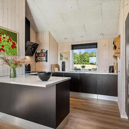 Bright And Stylish Near Gjerrild * Brondstrup